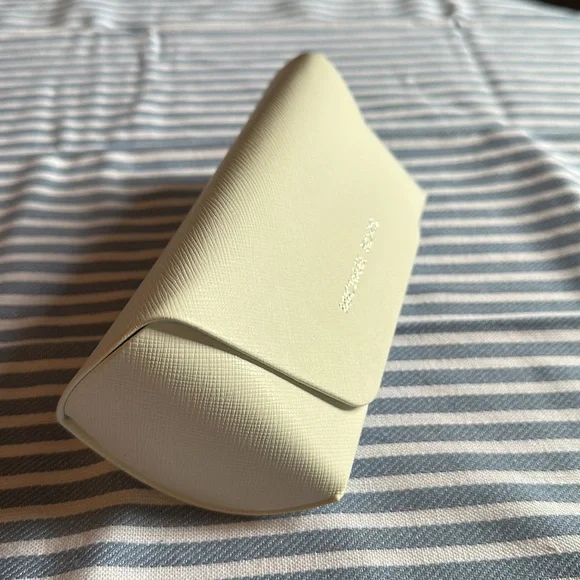 Michael Kors Sunglasses Case NWOT - Picture 3 of 7